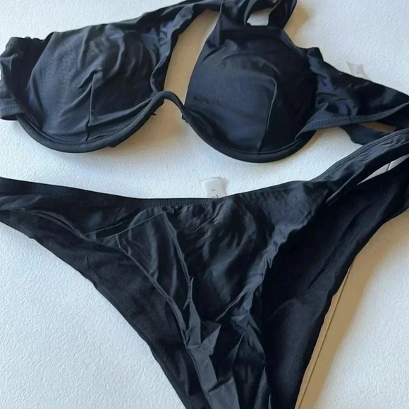 SHEIN - Picture 2 of 5